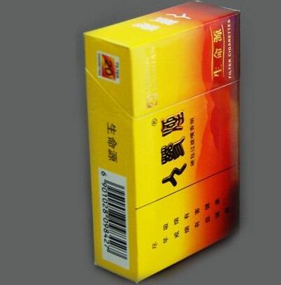 幕后揭秘！外烟爆珠微信香烟代理一手货源“冲锋陷阵”